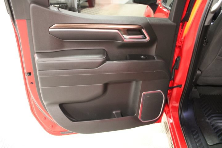 Used 2022 Chevrolet Silverado 1500 LT AWD/4WD image 19