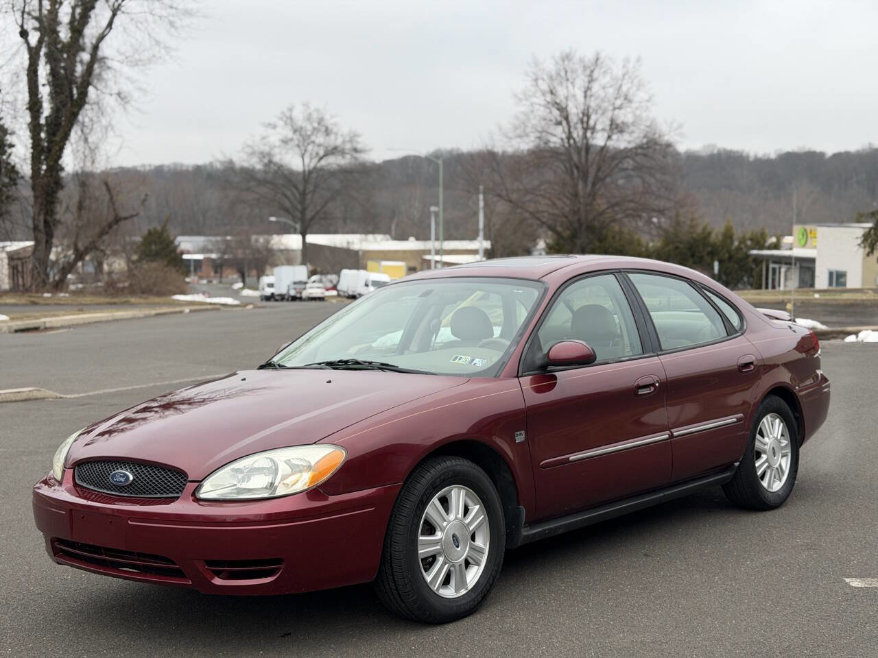 Used 2004 Ford Taurus SEL