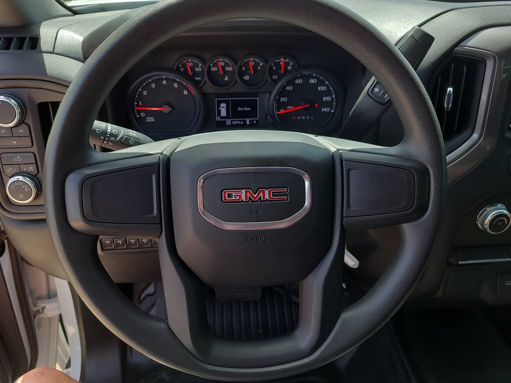 Used 2023 GMC Sierra 3500 Pro AWD/4WD image 20