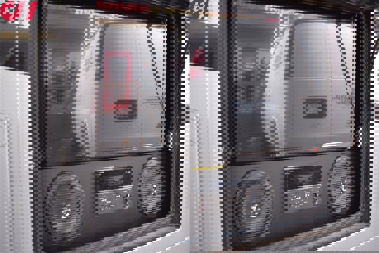 Used 2019 Mercedes-Benz Sprinter 170 image 46