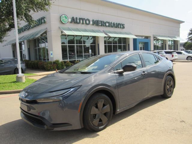 Used 2024 Toyota Prius XLE