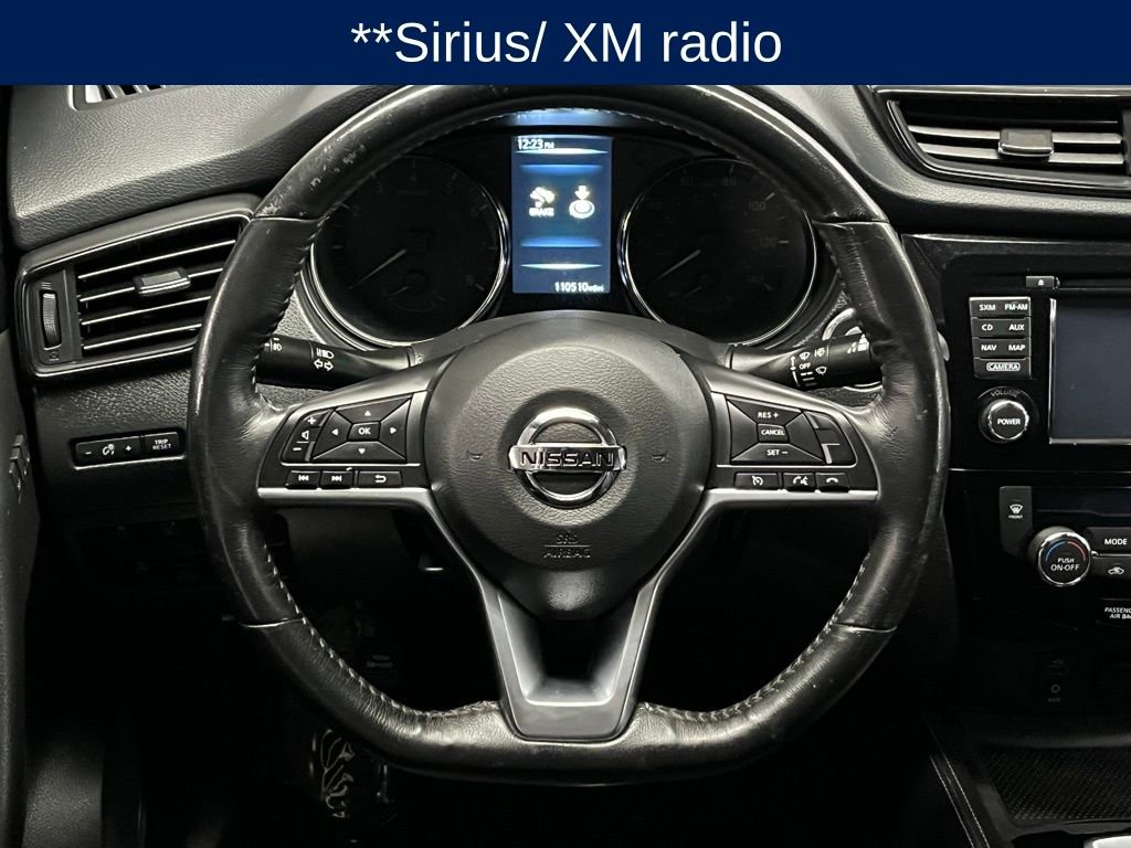 Used 2017 Nissan Rogue SL image 8