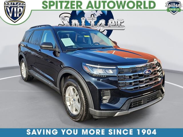 Used 2025 Ford Explorer Active image 1