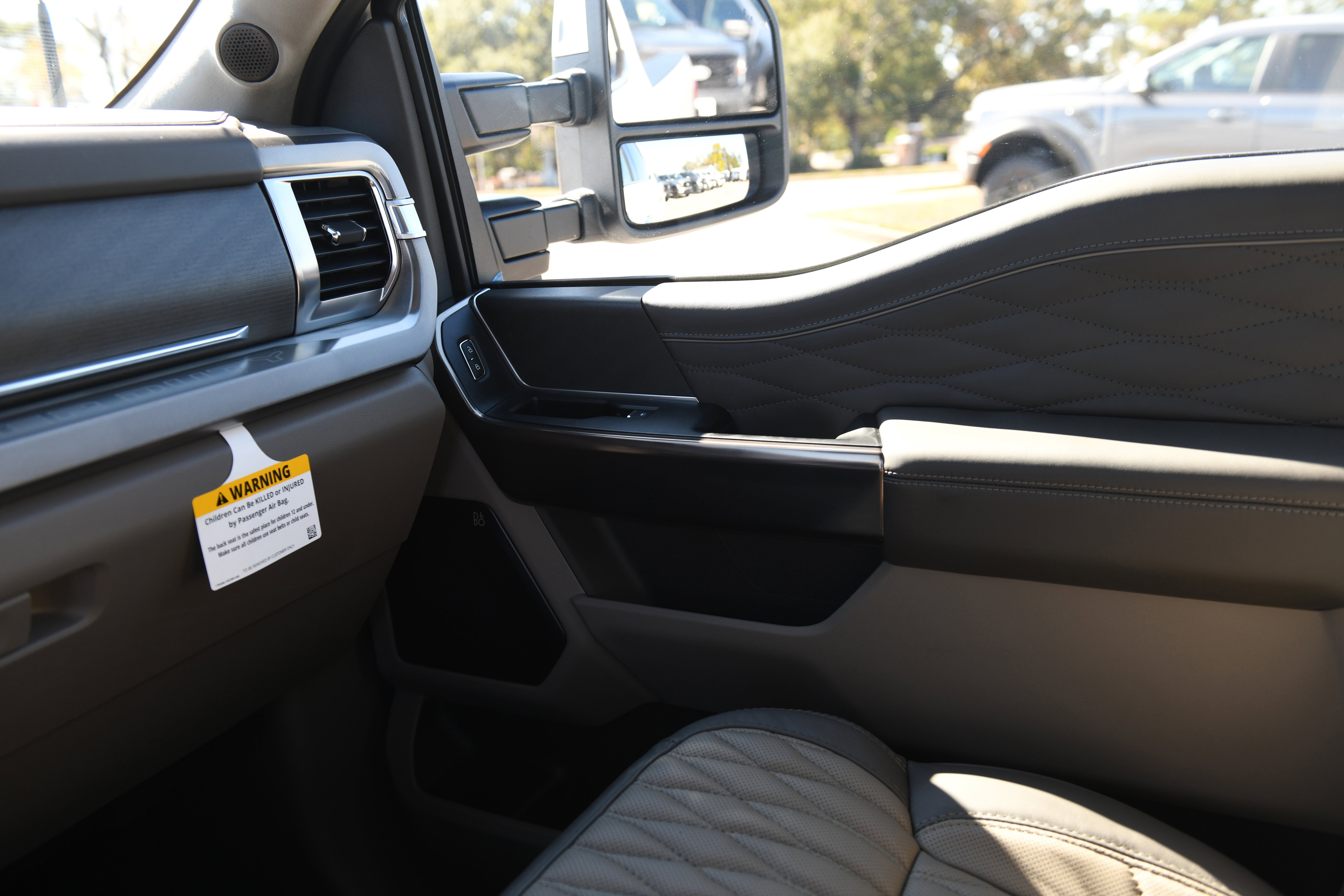 New 2026 Ford F250 Platinum w/ Platinum Plus Package image 41