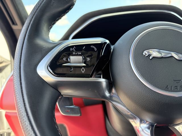 Used 2022 Jaguar F-PACE SVR AWD/4WD image 8