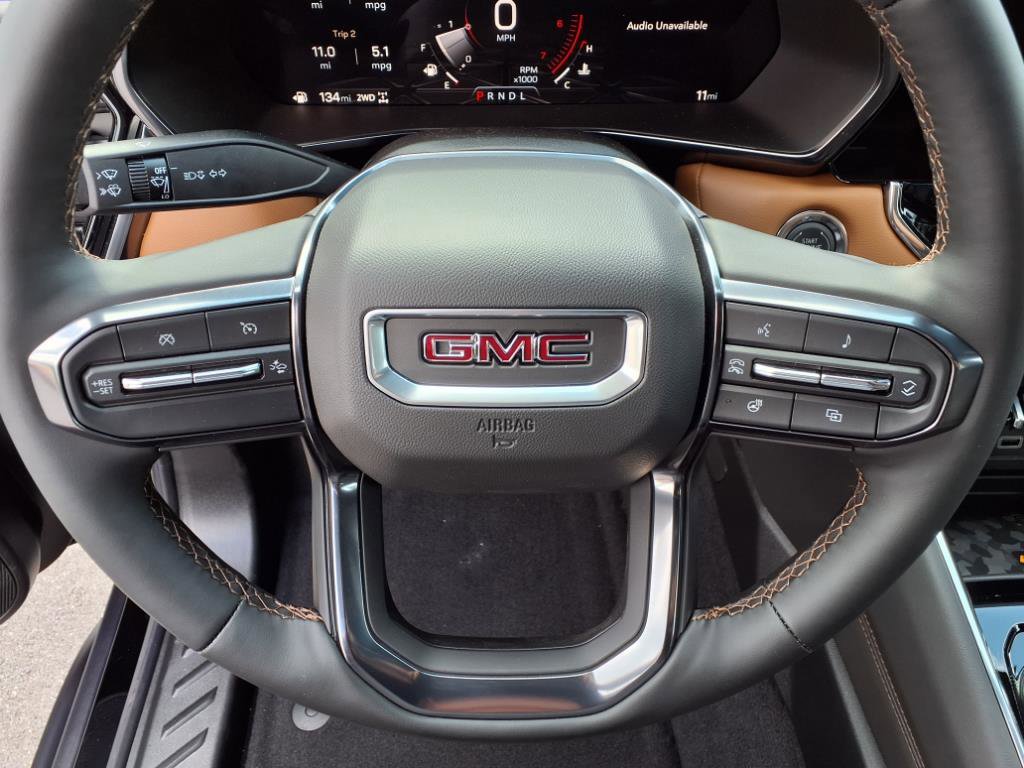 New 2025 GMC Canyon AT4 w/ Nightfall Edition image 9