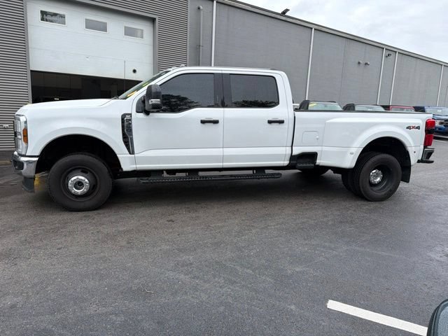 Used 2024 Ford F350 XLT w/ 360-Degree Camera Package AWD/4WD image 4
