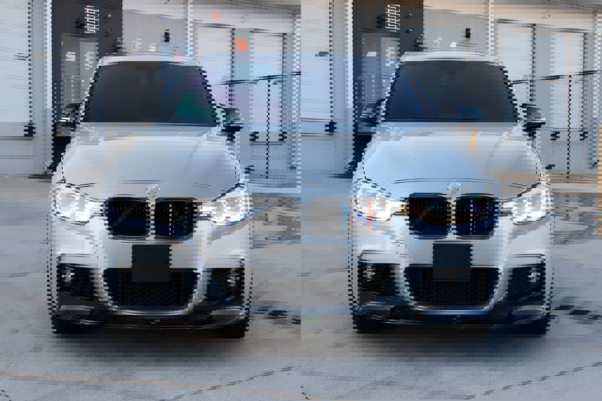 Used 2018 BMW 340i xDrive Sedan w/ Premium Package image 23