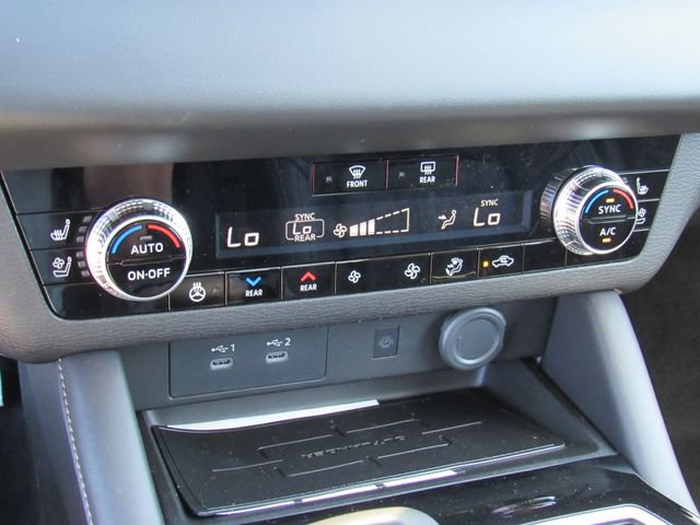 New 2026 Mitsubishi Outlander SEL FWD image 29