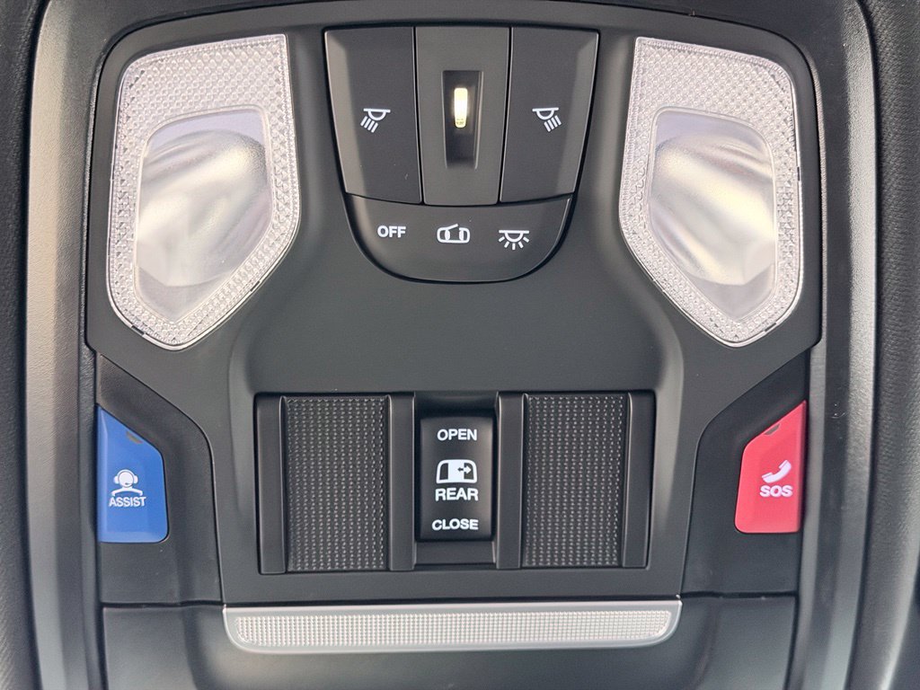 Used 2025 RAM 2500 Big Horn AWD/4WD image 57