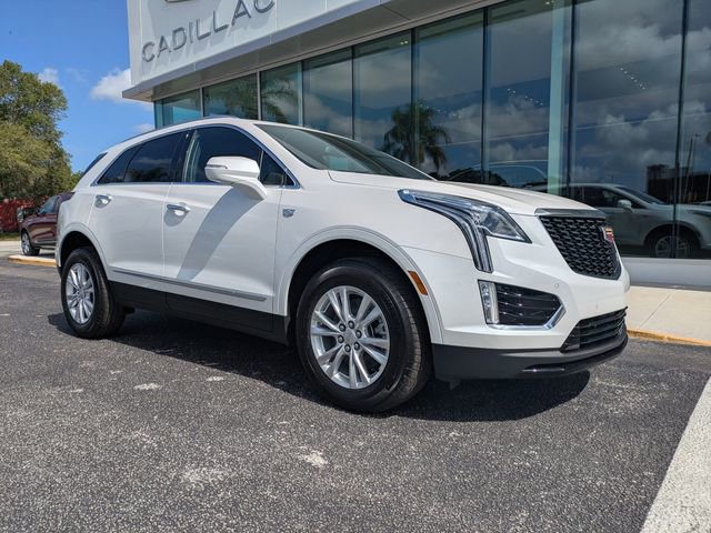 New 2026 Cadillac XT5 Luxury AWD/4WD image 2