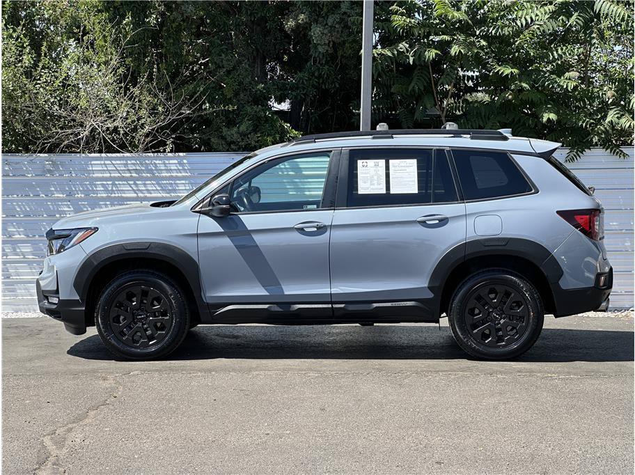 Used 2022 Honda Passport TrailSport image 13