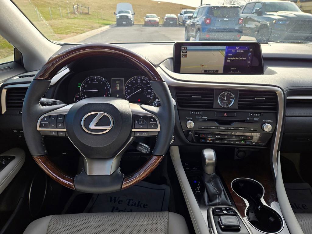 Used 2016 Lexus RX 350 FWD w/ Premium Package image 18