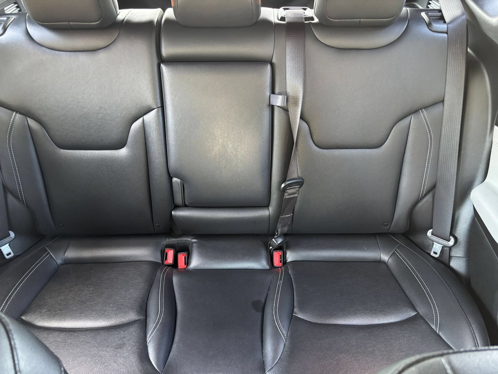 Used 2025 Jeep Compass Limited AWD/4WD image 38