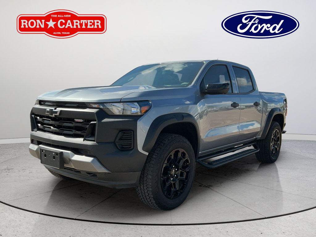 Used 2026 Chevrolet Colorado Trail Boss AWD/4WD image 3