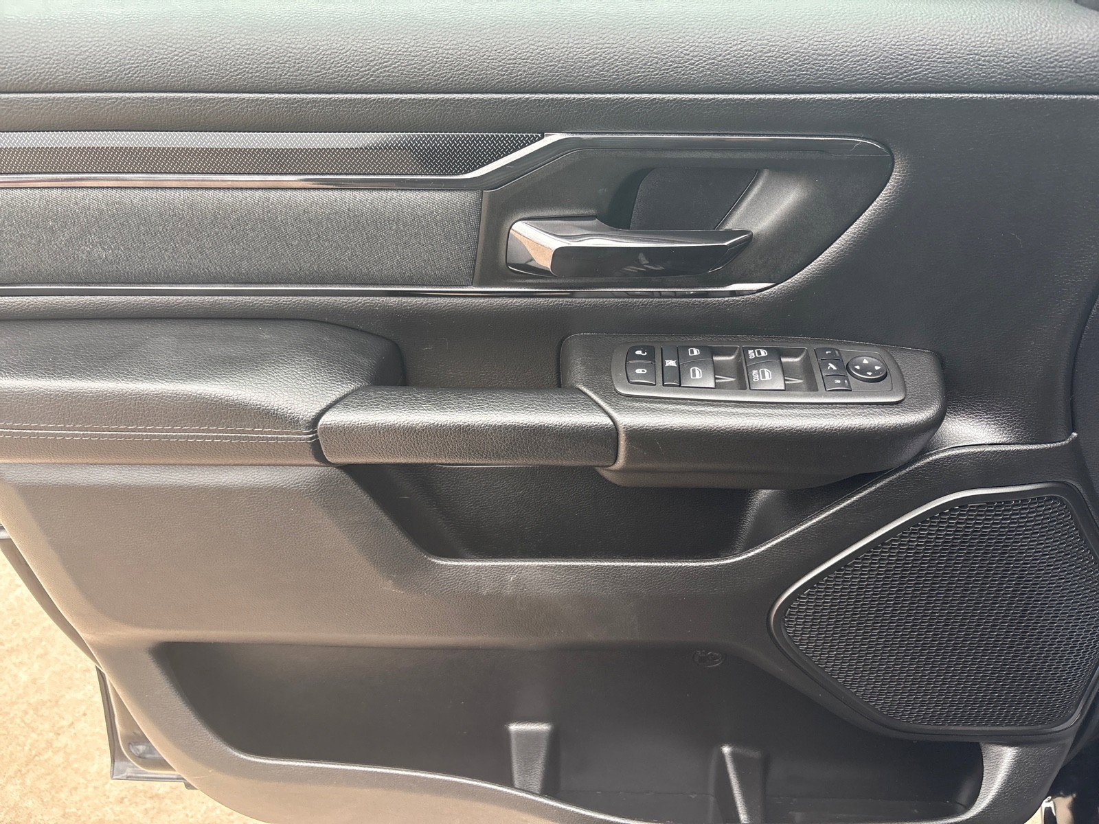 Used 2022 RAM 1500 Big Horn w/ Built-to-serve Edition image 14