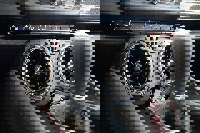 Used 2019 Chevrolet Camaro ZL1 image 64