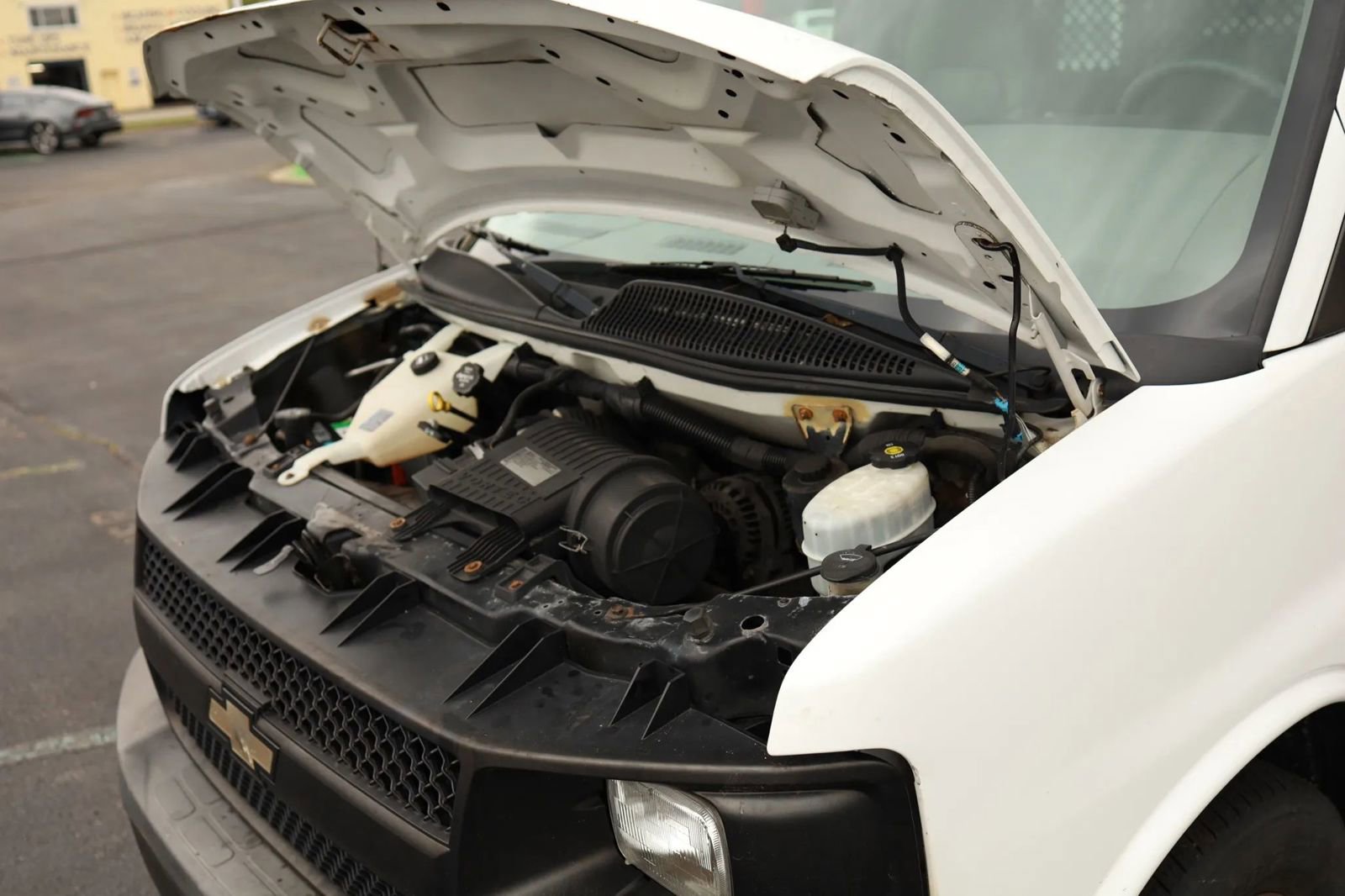 Used 2013 Chevrolet Express 2500 image 54