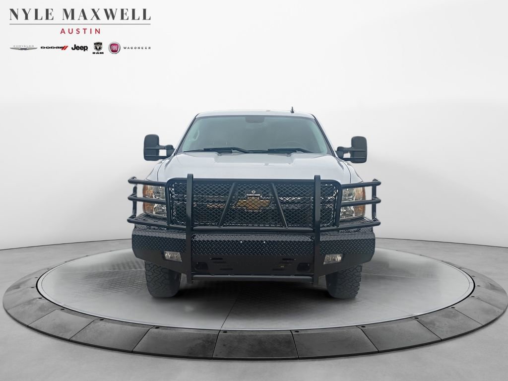 Used 2011 Chevrolet Silverado 2500 LT w/ Suspension Package, Off-Road AWD/4WD image 18