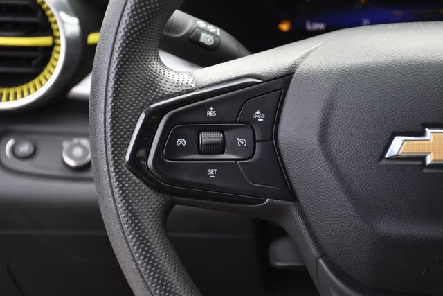 Used 2024 Chevrolet Trax LT FWD image 8