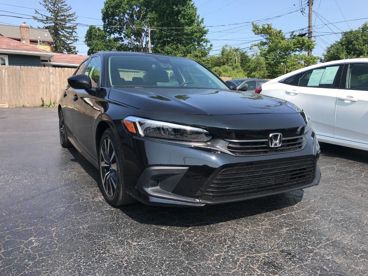 Used 2022 Honda Civic EX image 2