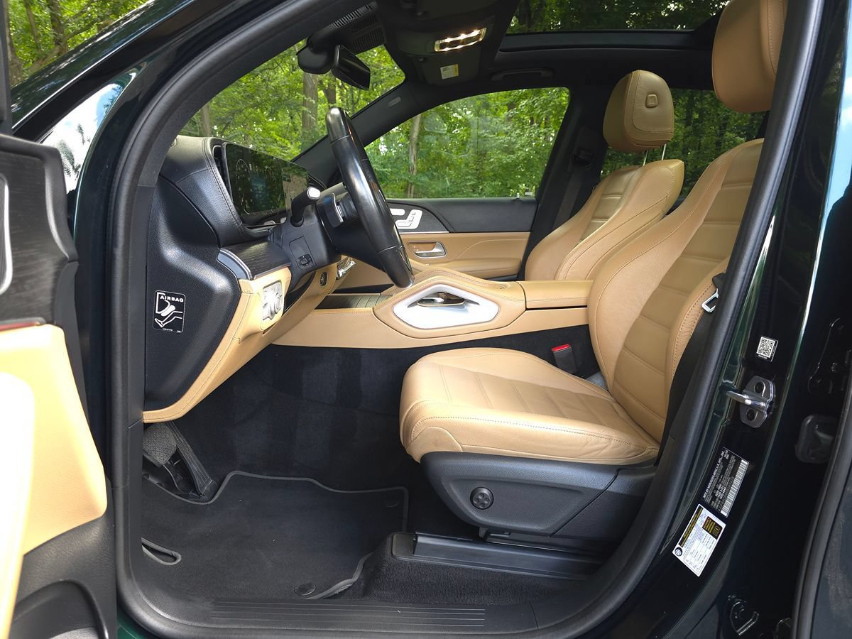 Used 2024 Mercedes-Benz GLE 450e 4MATIC image 11
