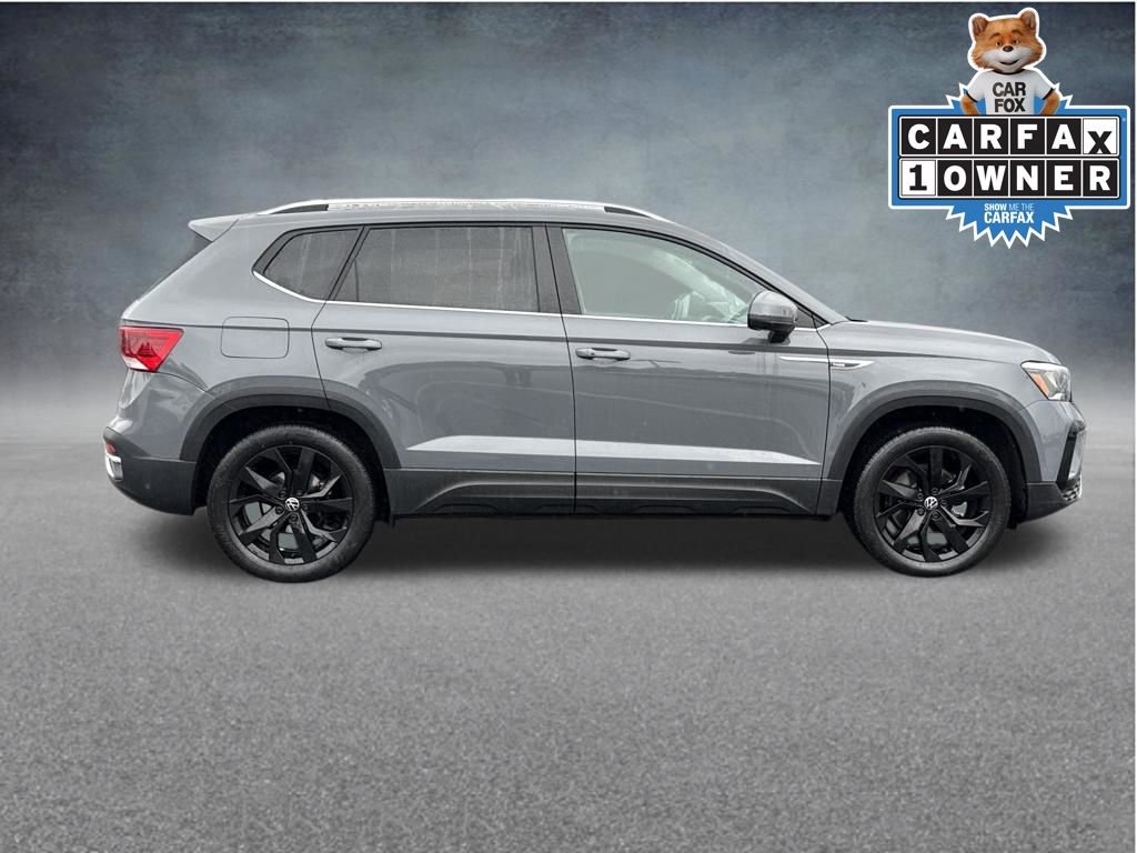 Used 2023 Volkswagen Taos SE image 9