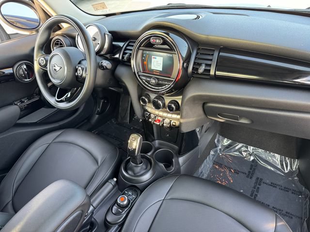 Used 2021 MINI Cooper 4-Door Hardtop FWD image 20