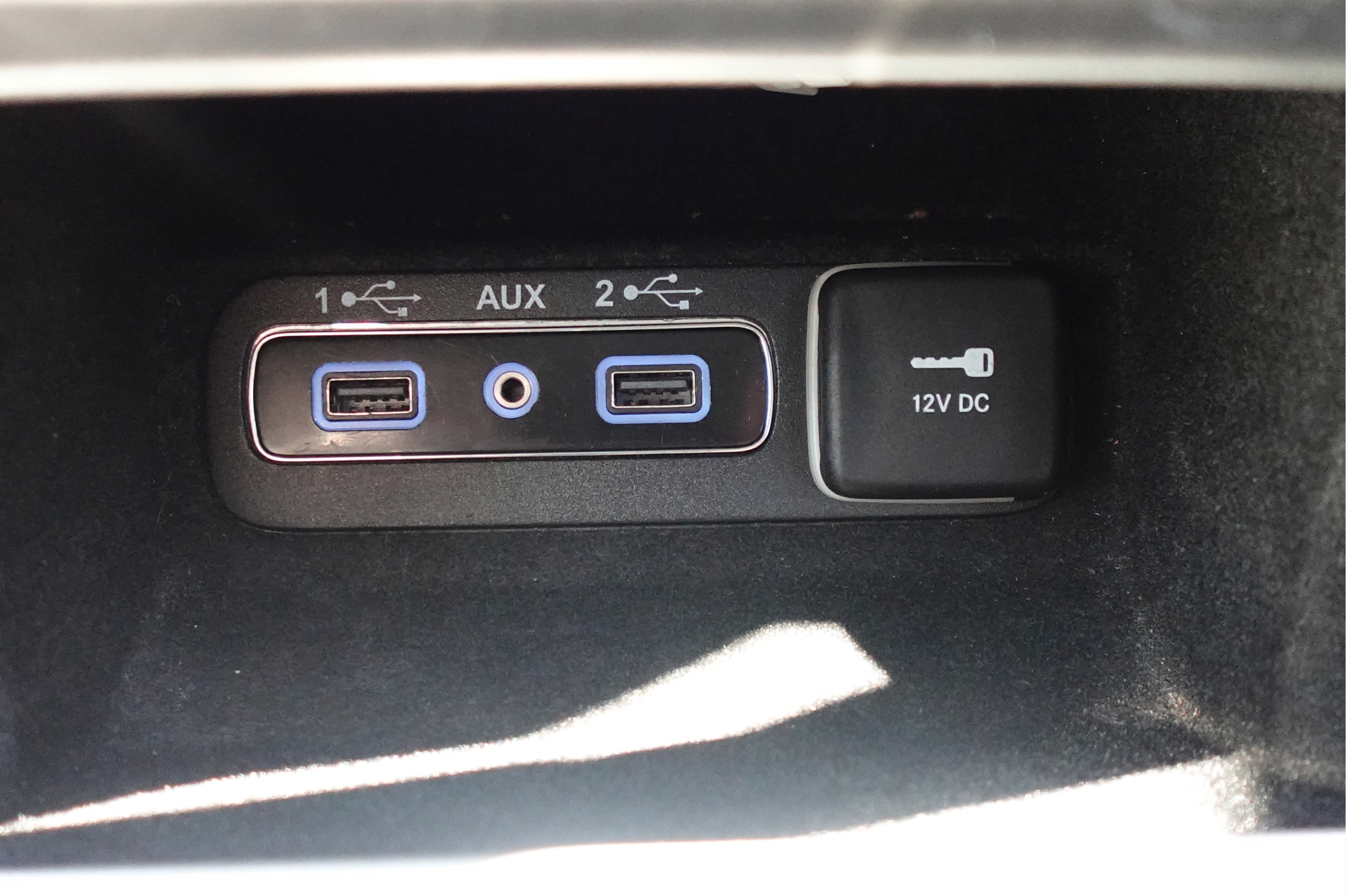 Used 2018 Jeep Grand Cherokee Trackhawk AWD/4WD image 39