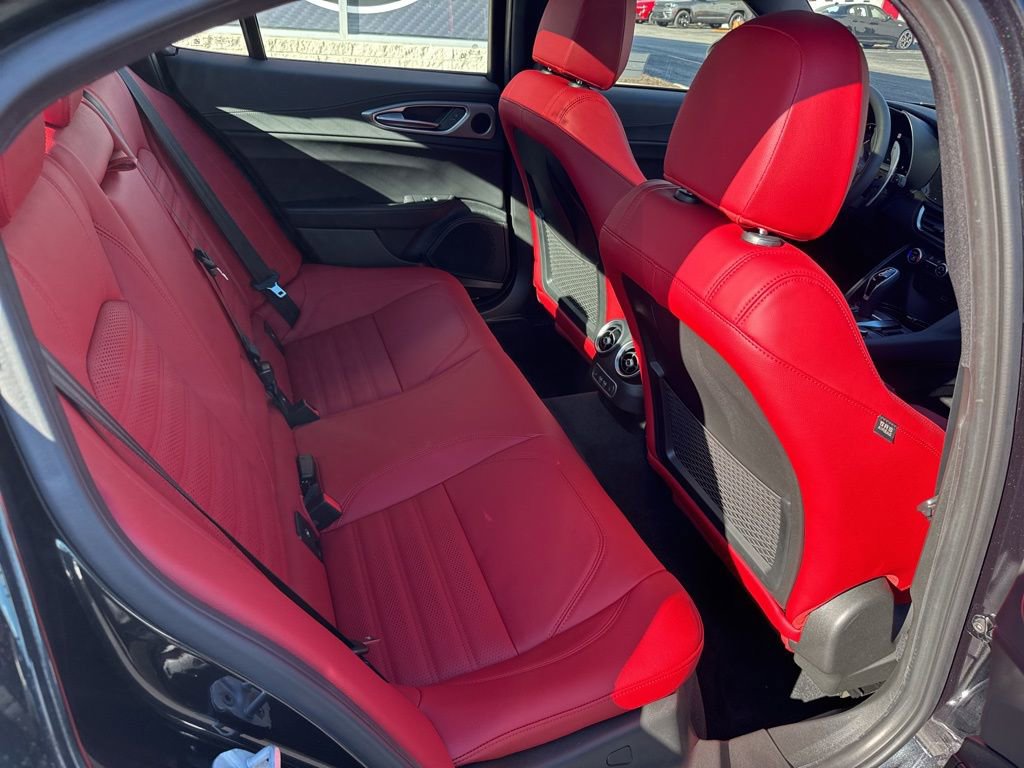 New 2025 Alfa Romeo Giulia AWD image 22