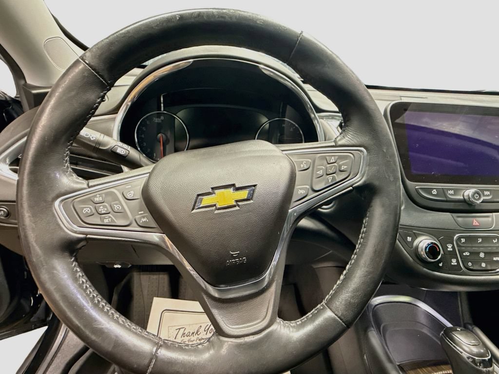 Used 2019 Chevrolet Malibu Premier w/ Sun and Wheel Package FWD image 10