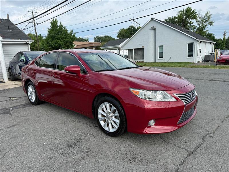 Used 2013 Lexus ES 300h w/ Luxury Pkg FWD image 8