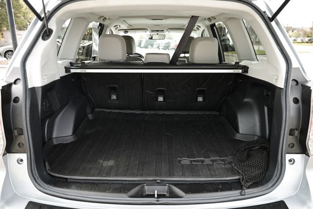 Used 2017 Subaru Forester 2.5i Limited w/ Protection Package #2 image 29