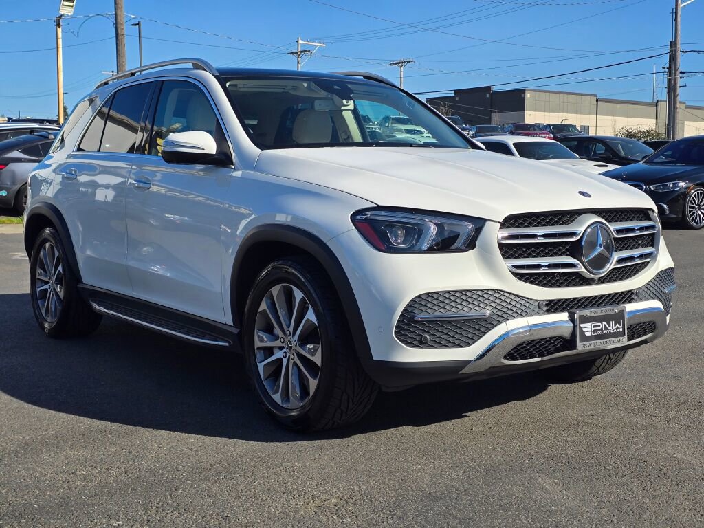 Used 2020 Mercedes-Benz GLE 350 4MATIC w/ Premium Package image 4