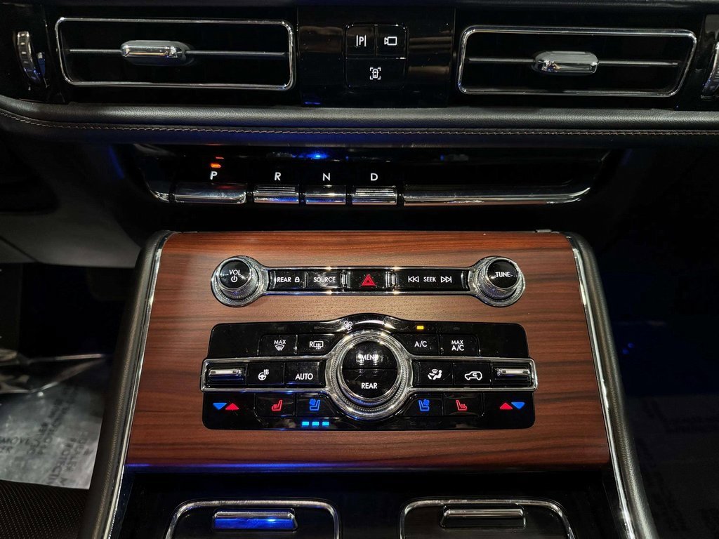 Certified 2022 Lincoln Aviator Grand Touring w/ Equipment Group 301A image 8