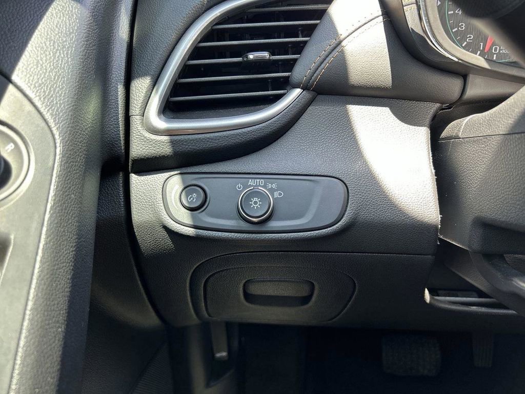 Used 2021 Chevrolet Trax LS w/ Tint and Cruise Package image 23