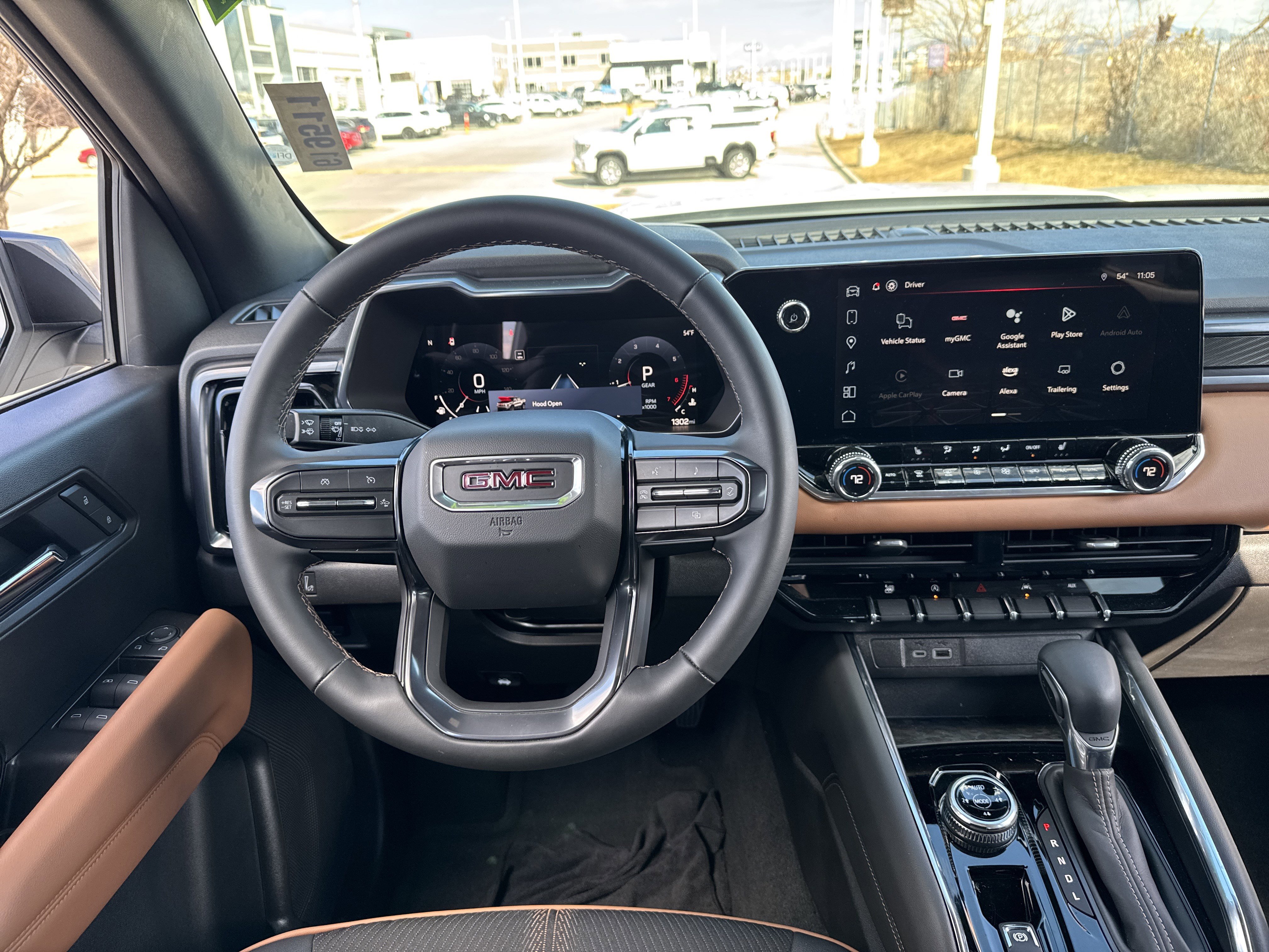 Used 2025 GMC Canyon AT4 w/ Nightfall Edition image 16