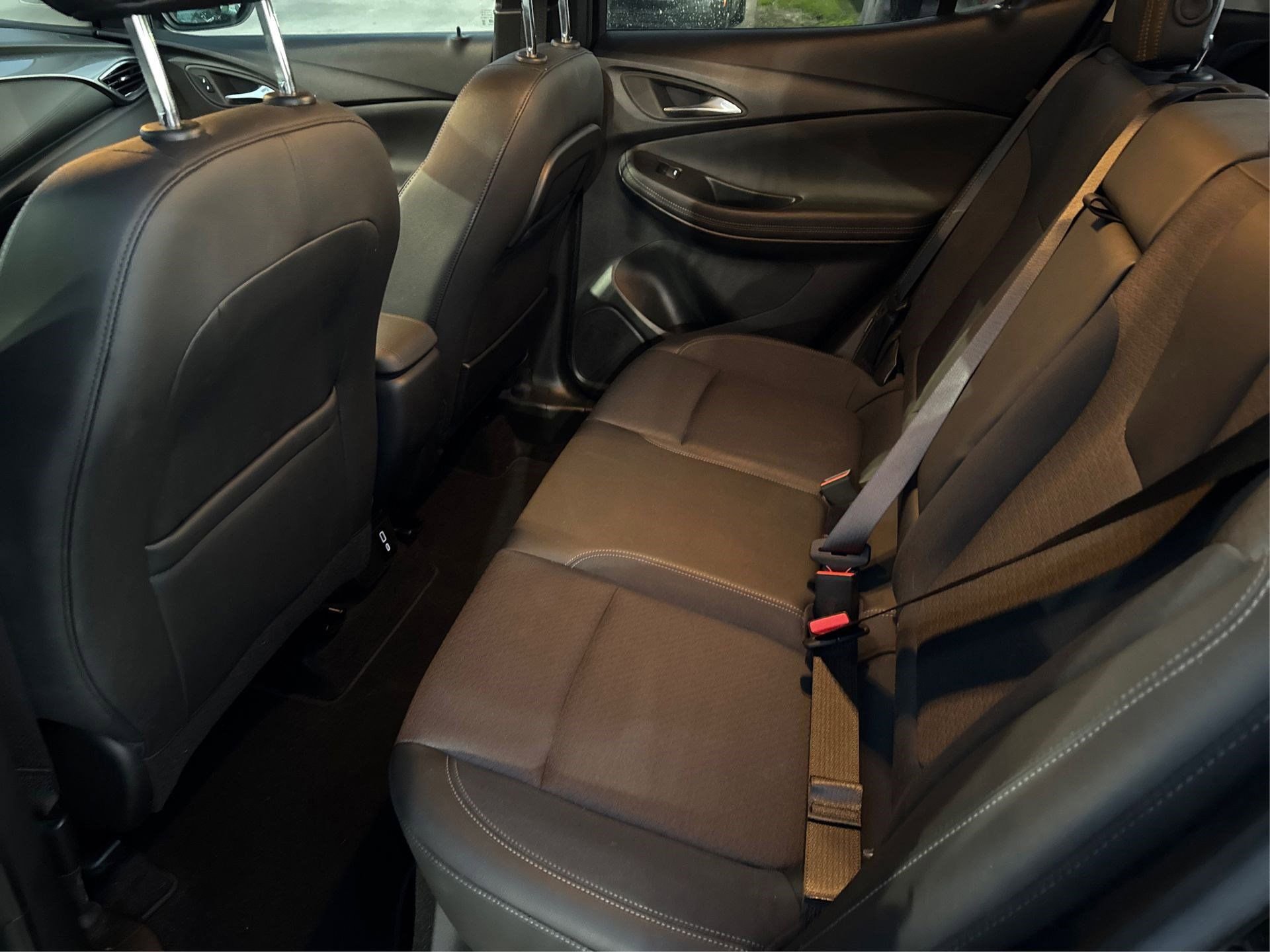 Certified 2023 Buick Encore GX Select w/ Sport Touring Package image 15