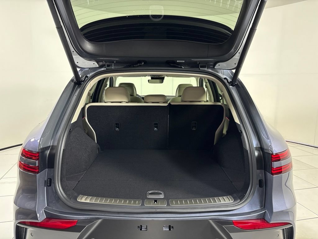 New 2027 Genesis GV70 2.5T Select AWD/4WD image 26