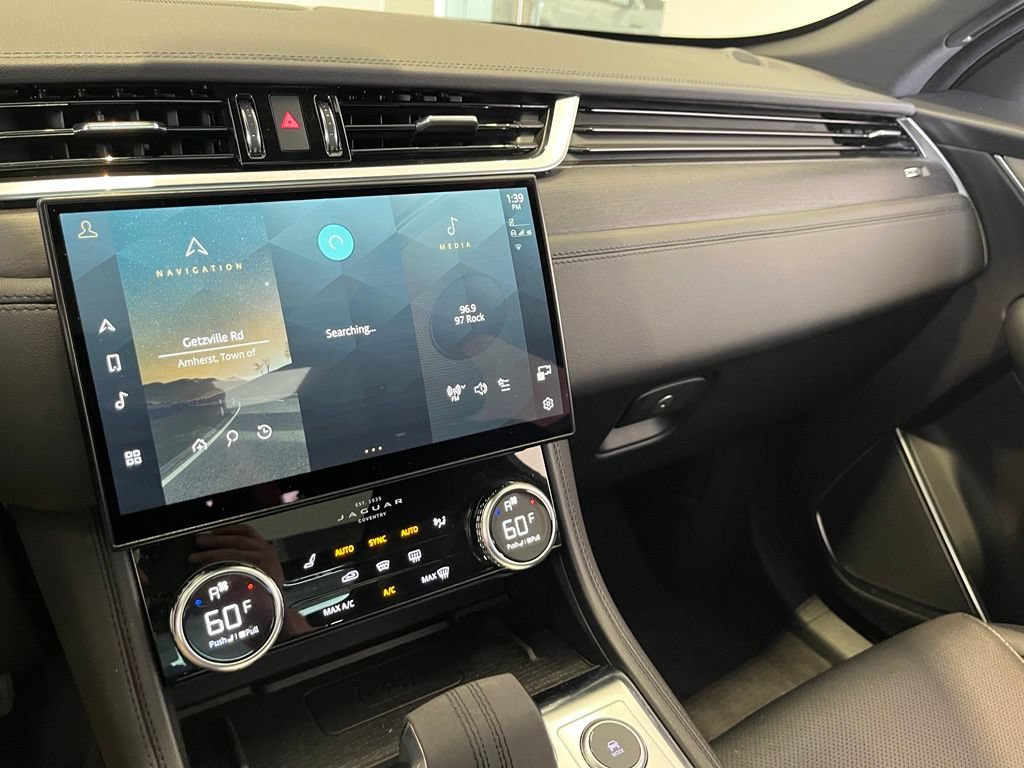 Used 2022 Jaguar F-PACE S AWD/4WD image 41