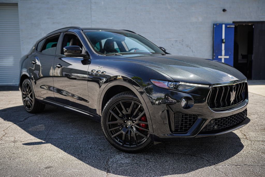 Used 2022 Maserati Levante GT AWD/4WD image 9