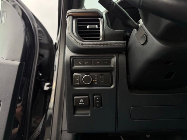 Certified 2022 Ford F150 Lightning Lariat w/ Equipment Group 511A High image 14