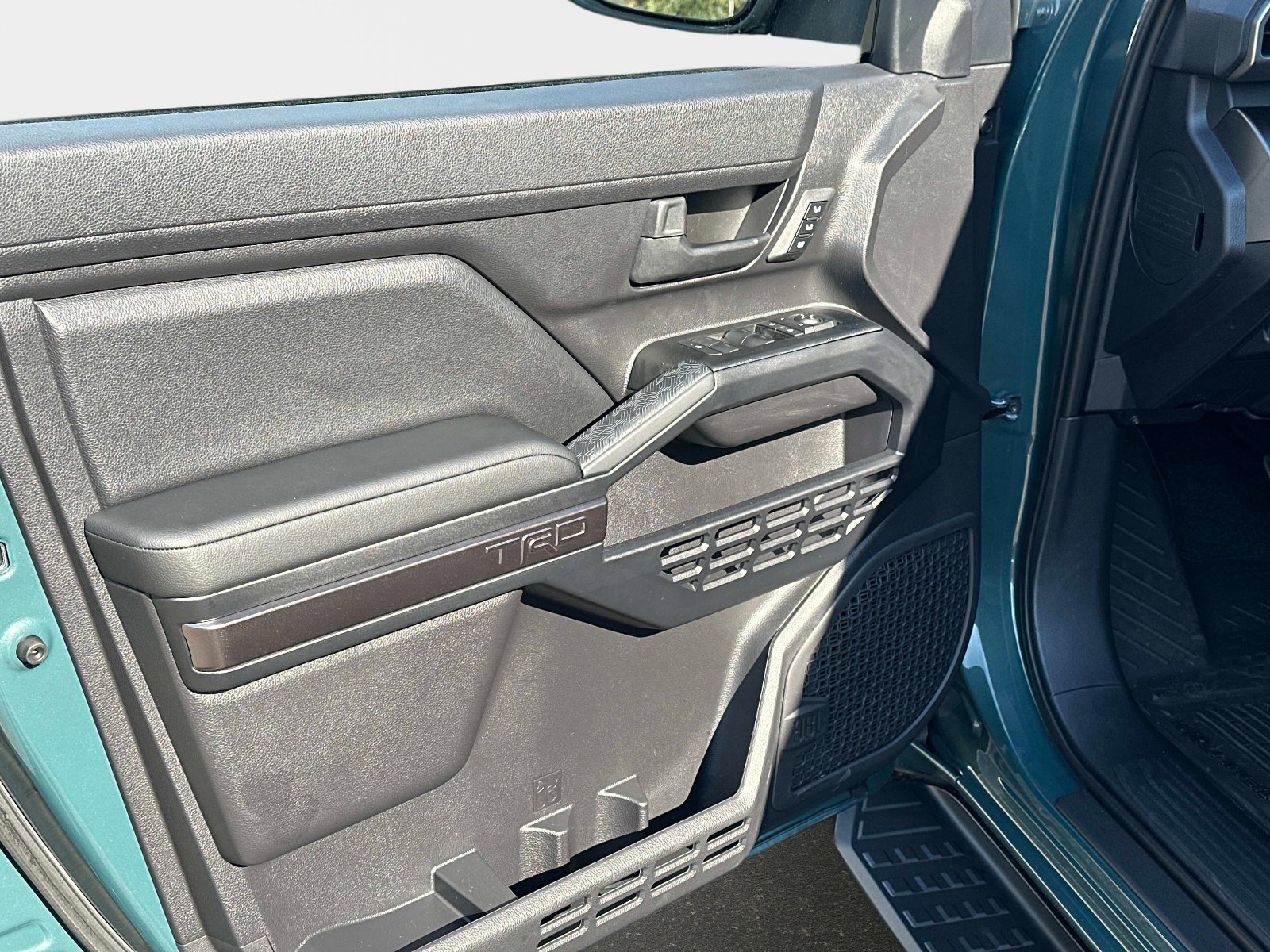 Used 2026 Toyota 4Runner TRD Off-Road Premium image 16