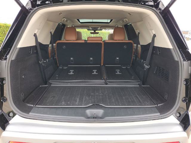 Certified 2025 Nissan Pathfinder Platinum w/ Cargo Package FWD image 14