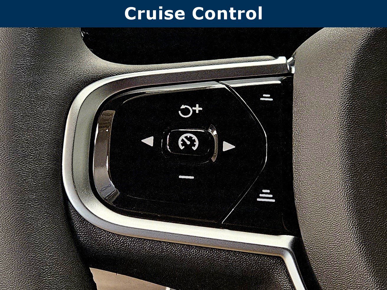 New 2026 Volvo XC90 T8 Plus w/ Protection Package Premier AWD/4WD image 36