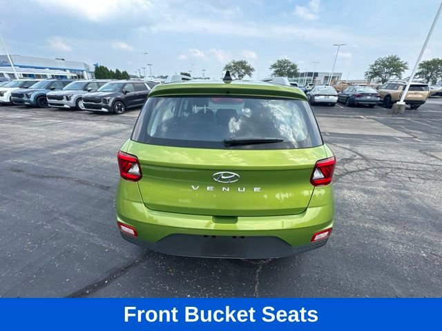 Used 2022 Hyundai Venue SEL FWD image 5