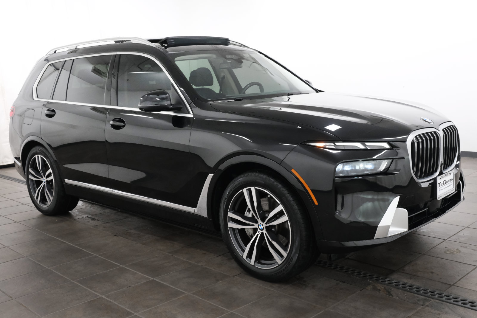 Used 2023 BMW X7 xDrive40i w/ Executive Package AWD/4WD image 7