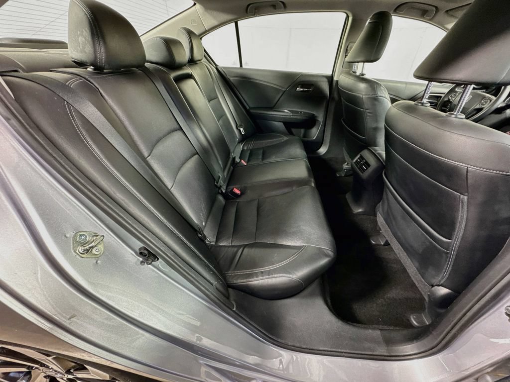 Used 2016 Honda Accord EX-L image 34