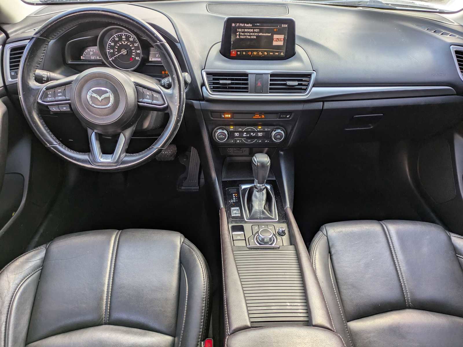 Used 2018 MAZDA MAZDA3 Touring image 14