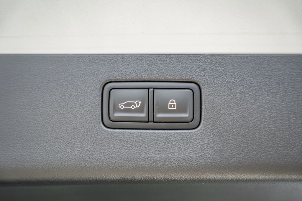 New 2026 Hyundai Ioniq 9 SEL image 10